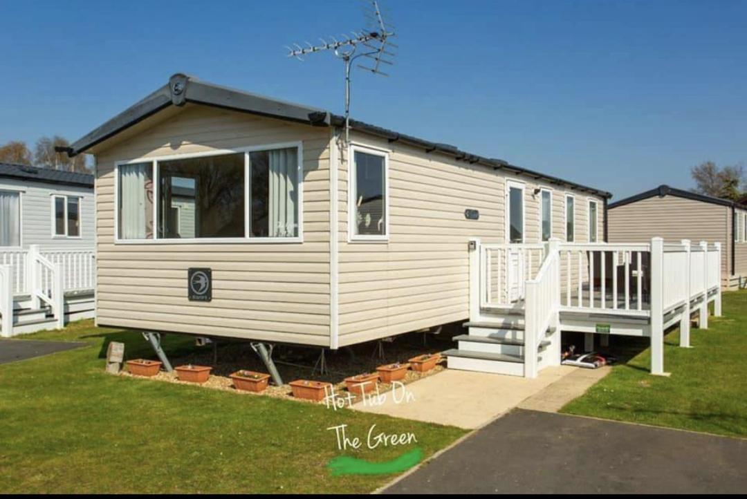 Home From Home Lettings At Tattershall Lakes - The Green Kültér fotó